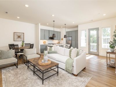 380 S Hill Ave, Fayetteville, AR, 72701