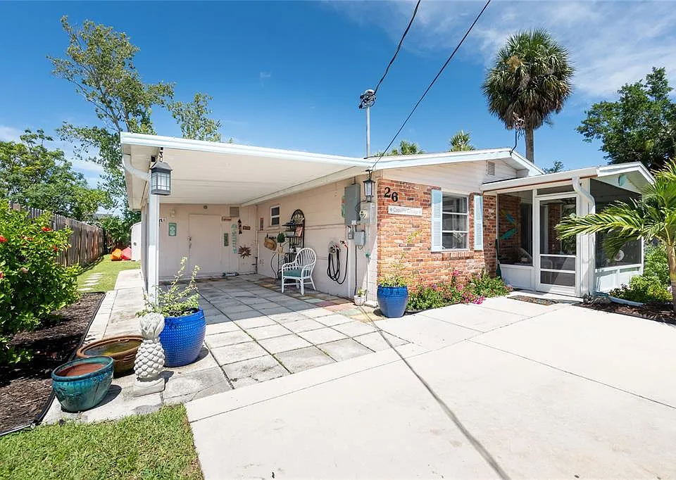 26 French Ave