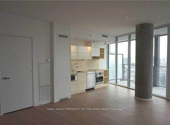 2nd image of 125 Peter St #802