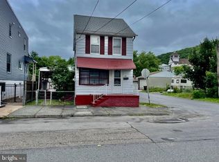 100 N John St, Girardville, PA 17935