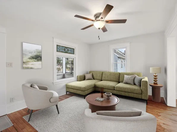 1711 4th St E, Saint Paul, MN 55106