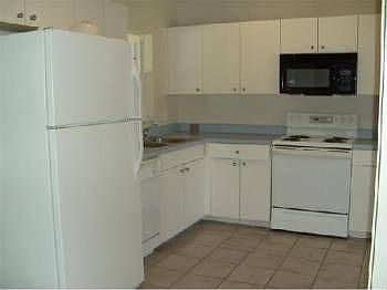3rd image of 3488 N Chamberlain Blvd