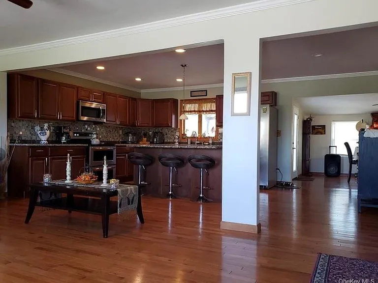 166 Burnt Corners Rd — Photo 10