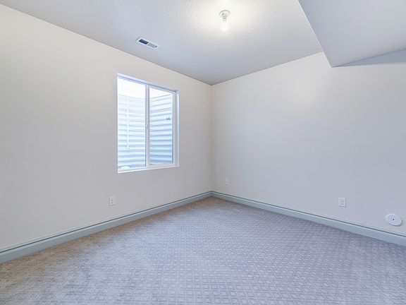 5th image of 11036 S Albion Pass Ct