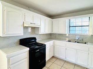 3105 N Hoehn Rd APT 1, Edinburg, TX 78541