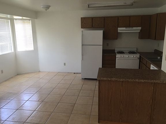 2nd image of 73483 Sun Valley Dr APT A