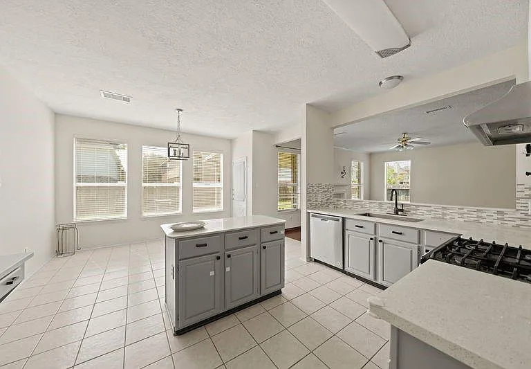 4123 Custer Creek Dr — Photo 12
