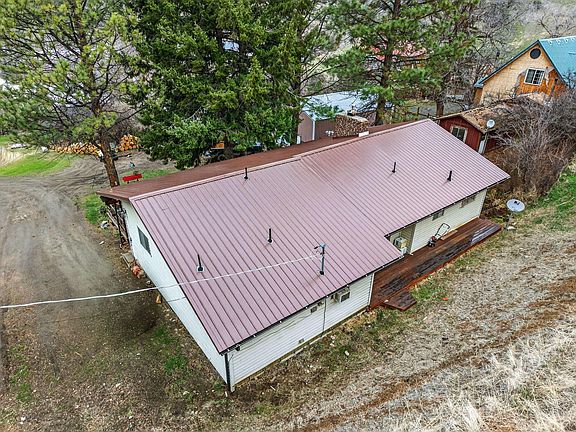 3rd image of 107 Rebel Hill Rd