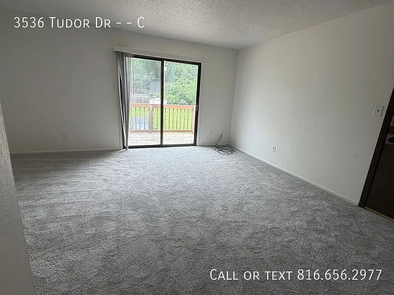3536 Tudor Dr #C — Photo 14