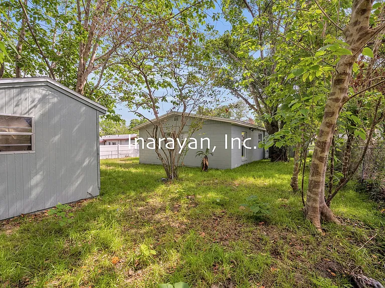 1224 Helen St — Photo 16