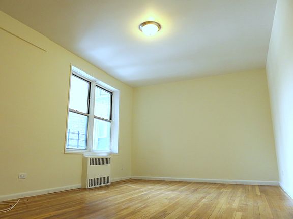 4th image of 350 Sterling St APT 2J