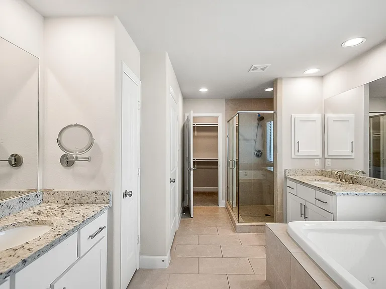 5328 Larkin St — Photo 12