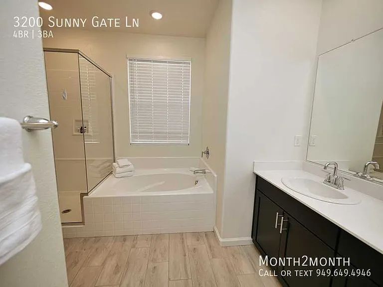3200 Sunny Gate Ln — Photo 23