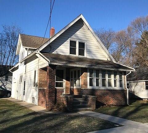 2nd image of 458 Buttonwood Ave