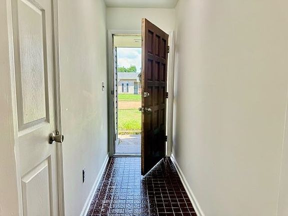 3rd image of 6311 Brockman Dr