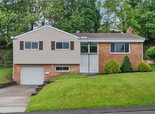 208 Elrose Dr, Pittsburgh, PA 15237