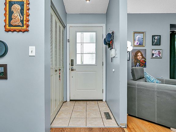 5th image of 5202 45th St