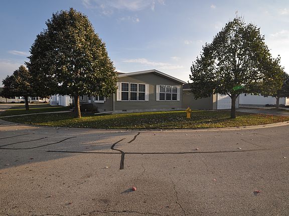 2nd image of W6948 Shorewood