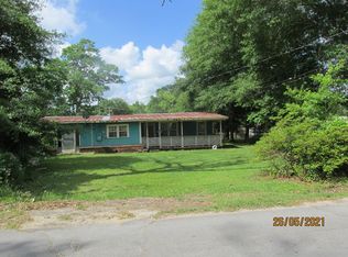 404 E Devall St, Ellisville, MS 39437