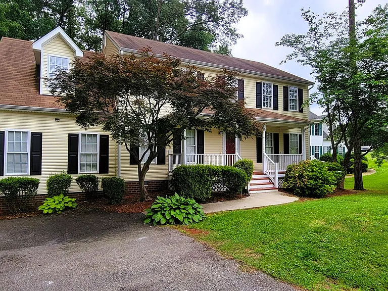 12351 Grove Pl — Photo 2