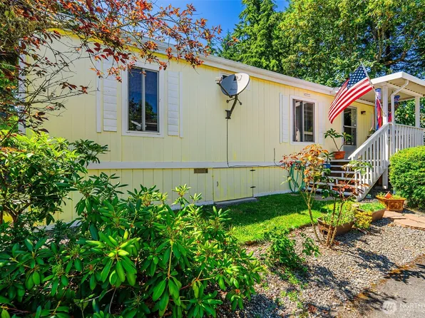 949 Mahogany Lane, Silverdale, WA 98383