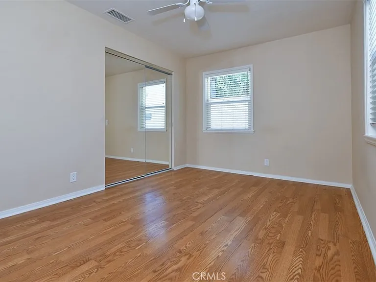 14334 1/2 Tiara St — Photo 17