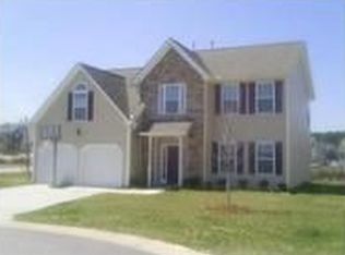 2205 Flowing Dr, Raleigh, NC 27610