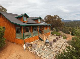 4945 Meadow View Dr, Mariposa, CA