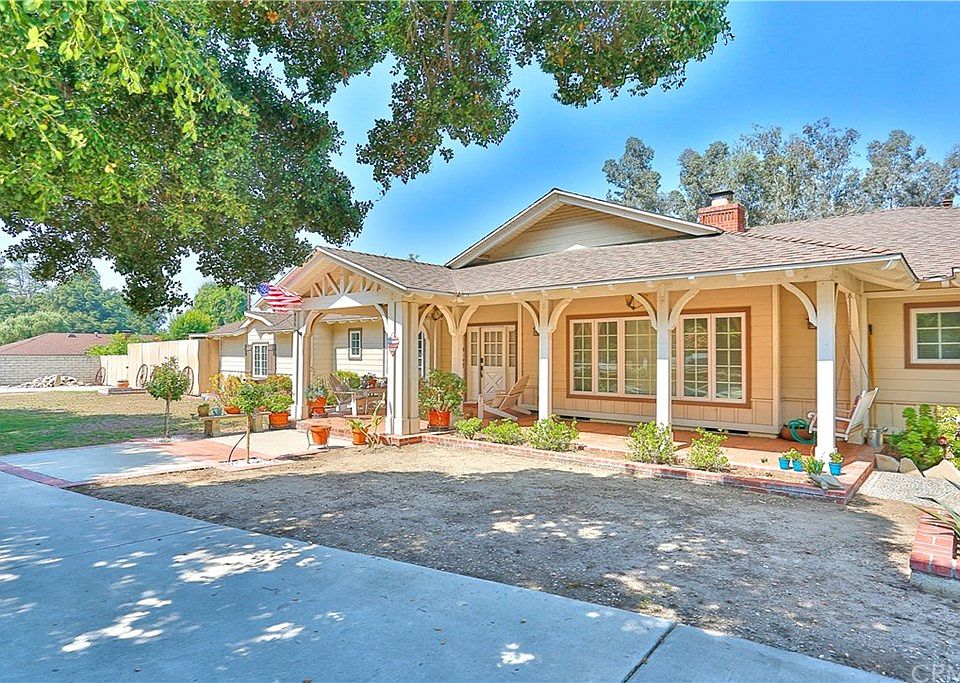 1st image of 4561 Glen Way