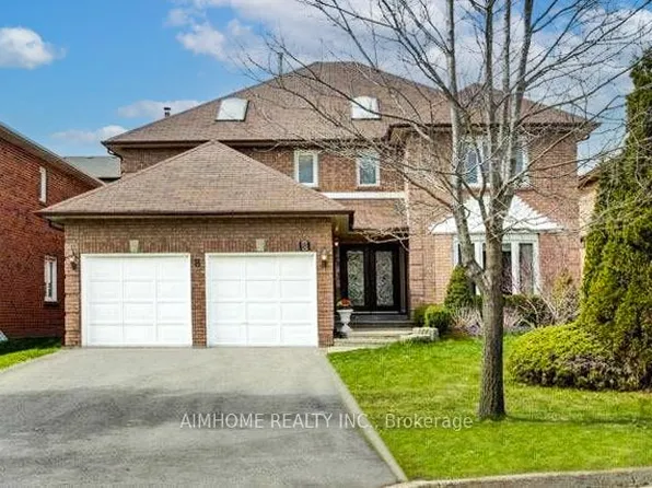 8 Cygnus Dr, Richmond Hill, ON L4C 8P2