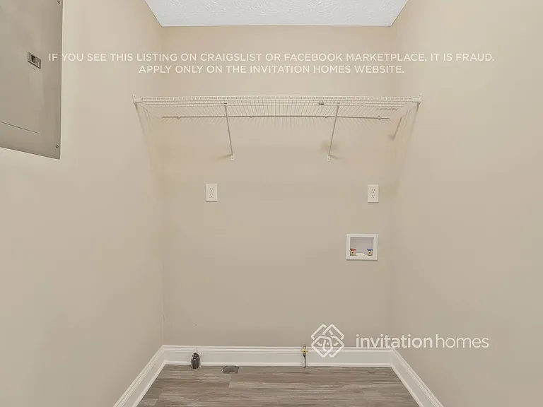 300 Jasmine Dr — Photo 14
