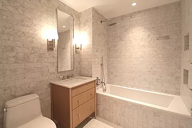 Rented by R New York