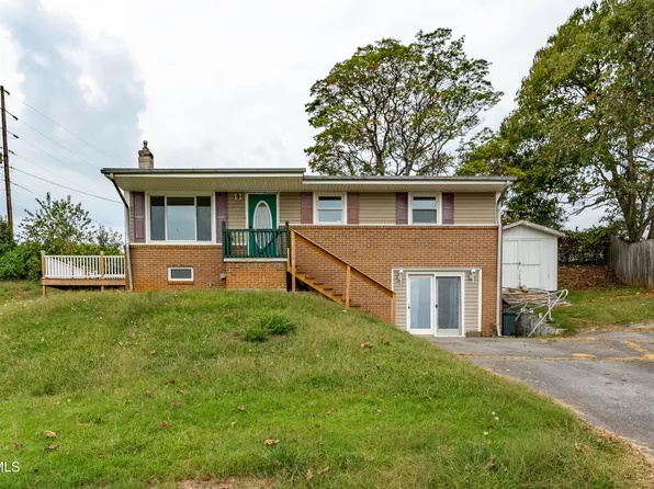 1063 Jessie Ln, Church Hill, TN 37642