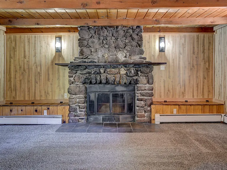 4414 Martindale Dr — Photo 12