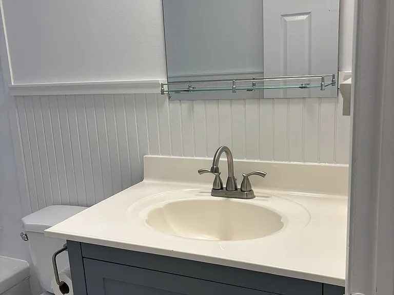 130 Inverness Pl — Photo 4