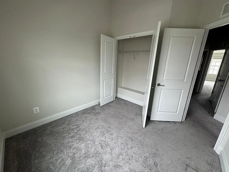 538 Calvert Way — Photo 20