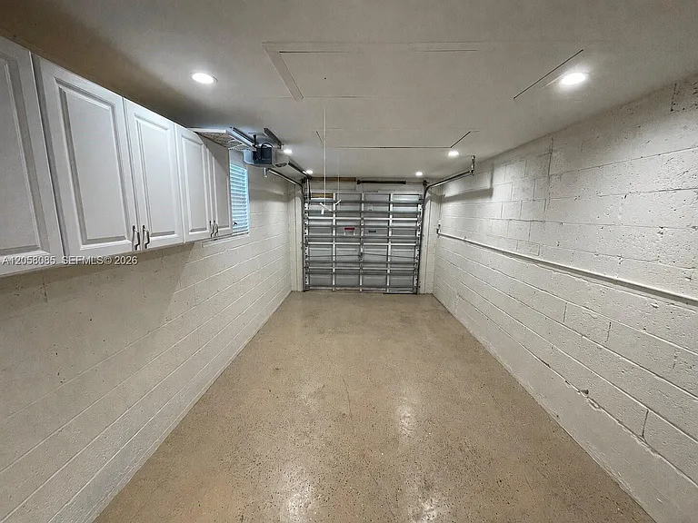 1116 Biarritz Dr — Photo 22