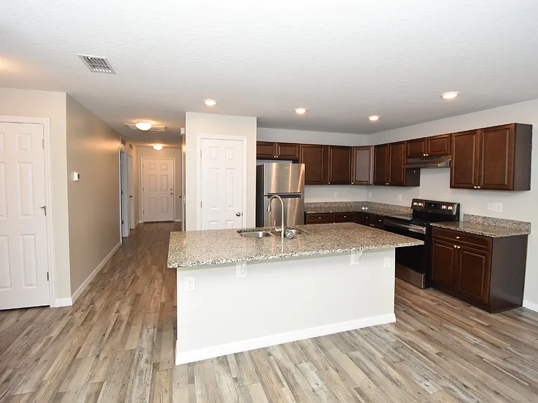 21 Seward Trl E #B — Photo 6