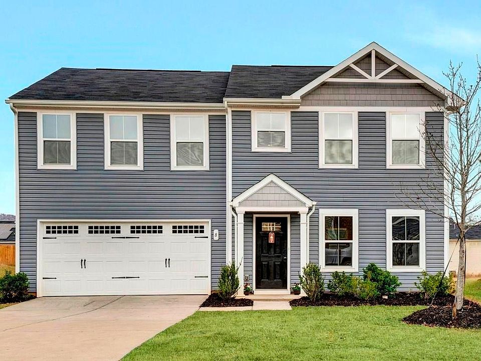 1st image of 8 Torrington Dr