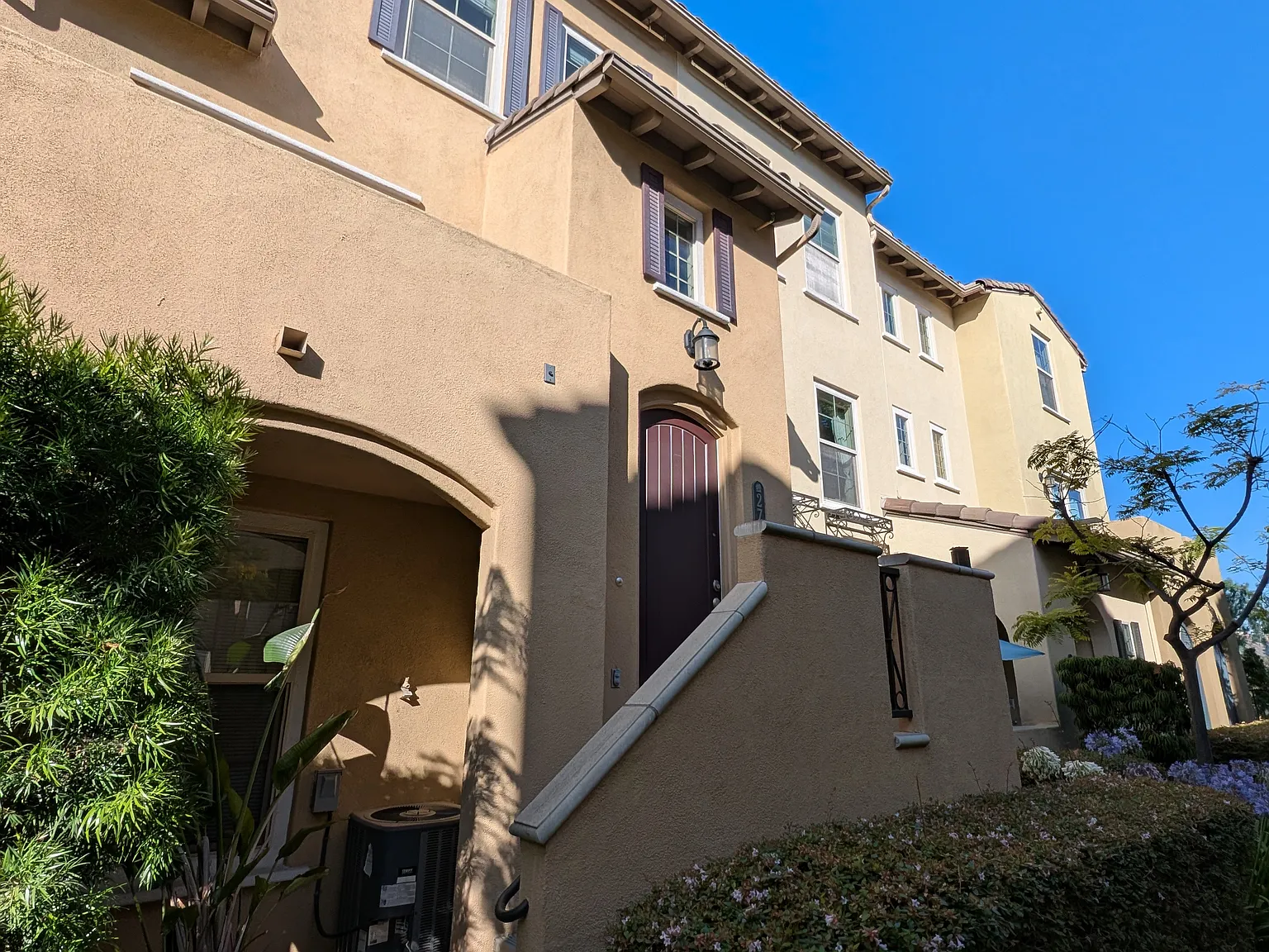 2 bed, 2.5 bath, 1453 sqft, $4,295 — Photo 3