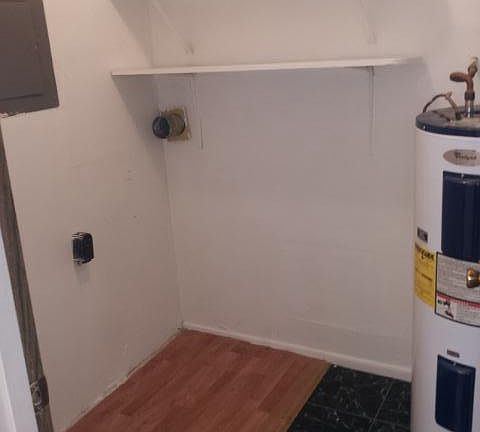 W/D Hookup off Kitchen