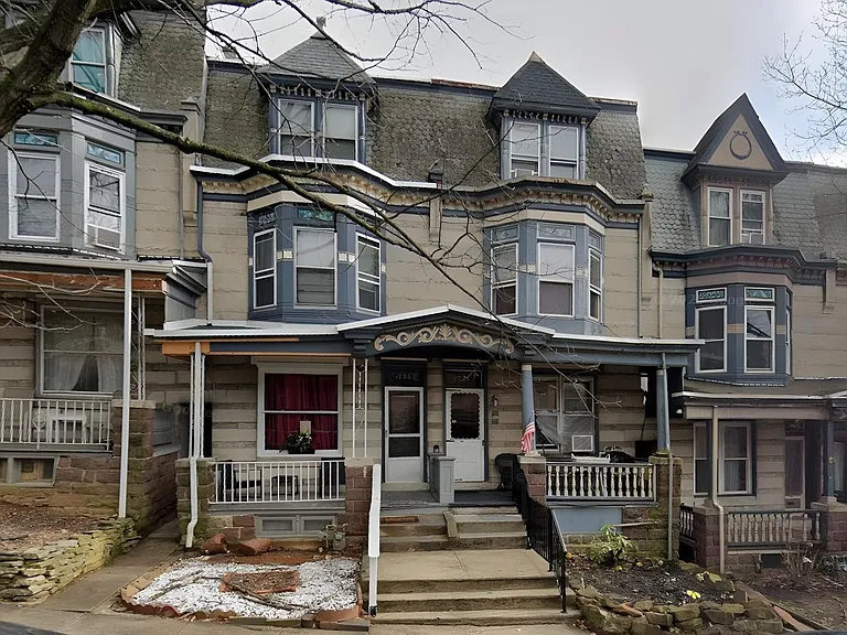 1224 Eckert Avenue — Photo 6