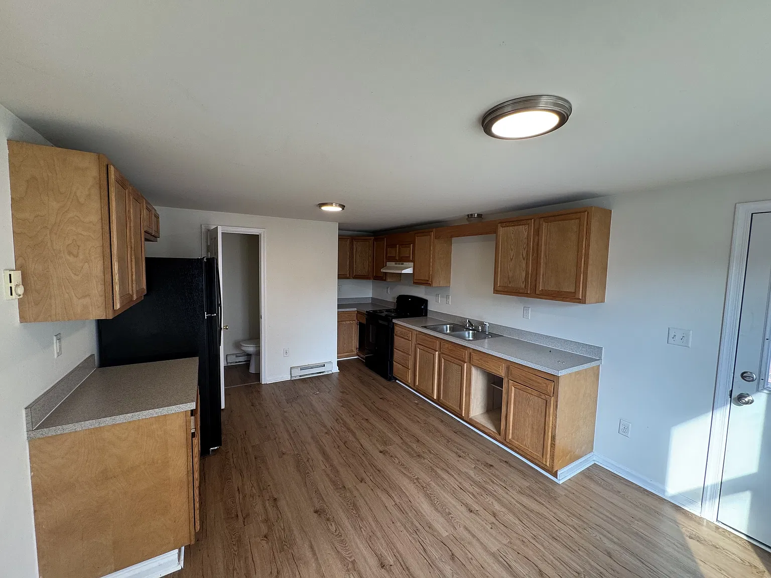136 Third St - . — Photo 4