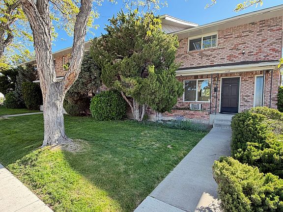 4th image of 1100 Harvard Way #1110