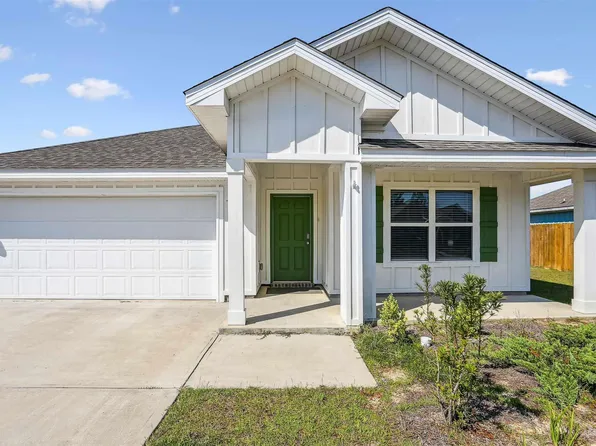 3982 Whitetail Ln, Pensacola, FL 32526