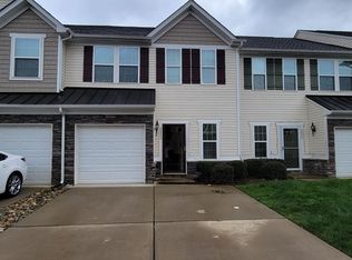 2623 Silverthorn Dr, Charlotte, NC 28273