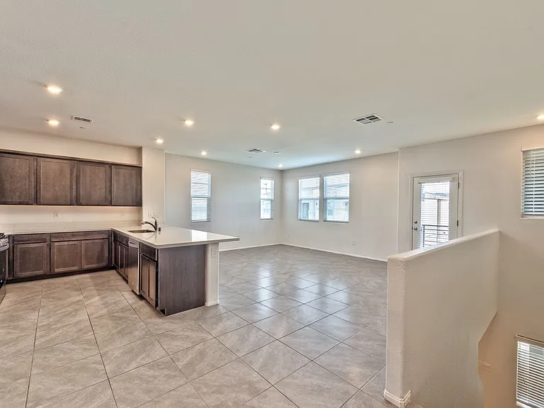 1116 Tektite Ave — Photo 6