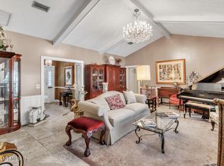 5053 Charlemagne Rd, Jacksonville, FL 32210