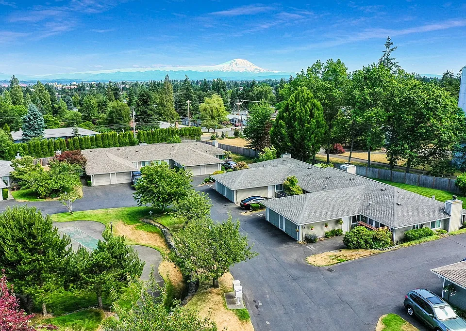 Village at The Pointe Apartments