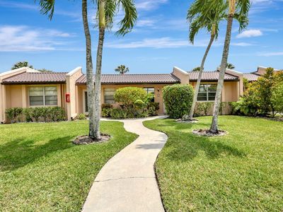 178 Lake Meryl Drive, West Palm Beach, FL, 33411